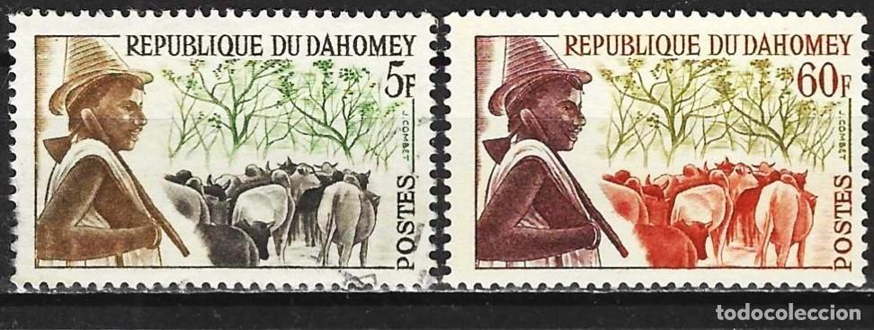 Sellos: Dahomey 1963 - Mi 202 y 209 - YT 181 y 188 - Pastor - Usado y MNG
