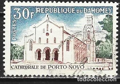 Sellos: Dahomey 1966 - Mi 267 - YT 212 - Catedral de Porto Novo