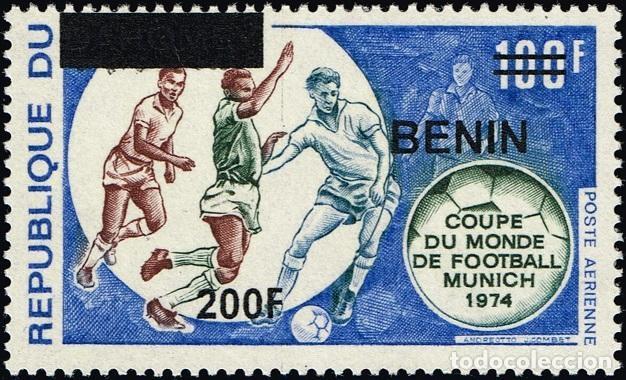 Sellos: Ben&iacute;n 2009 Mi. 1531 sobrecargado Copa Mundial F&uacute;tbol Munich 1974 a&eacute;reo