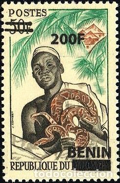 Sellos: Ben&iacute;n 2009 Mi. 1495 sobrecargado 200F serpiente mujer pit&oacute;n Dahomey