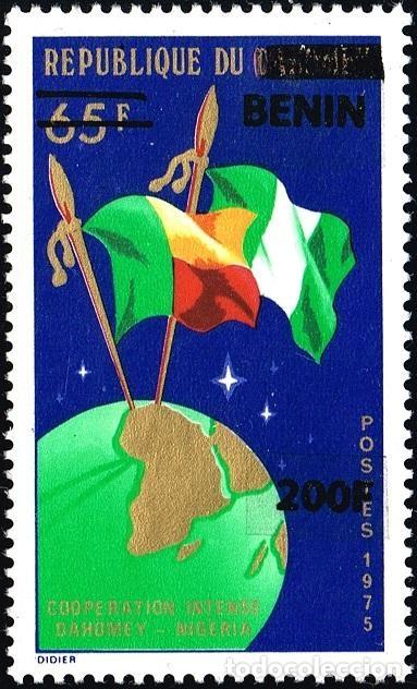Sellos: Ben&iacute;n 2009 Mi. 1497 sobrecargado cooperaci&oacute;n Dahomey Nigeria banderas