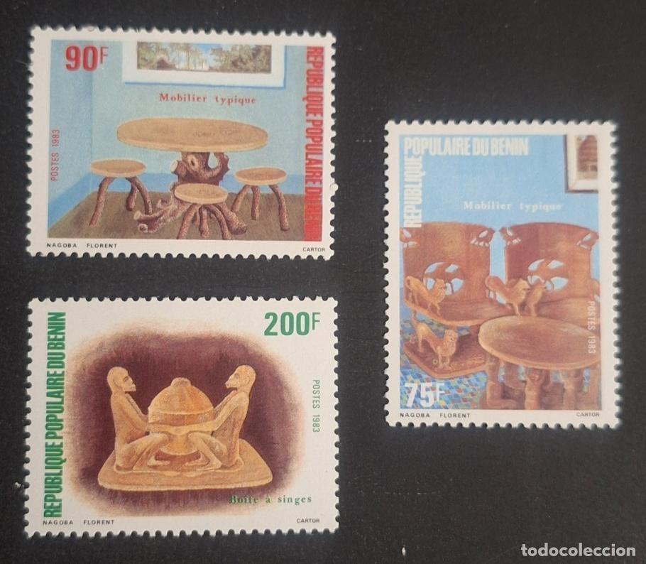 Timbres: Ben&iacute;n 1983 Mi. 318-320 muebles t&iacute;picos artesan&iacute;a madera caja monos