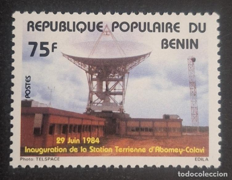 Timbres: Ben&iacute;n 1984 Mi. 352 Estaci&oacute;n terrena Abomey-Calavi antena parab&oacute;lica