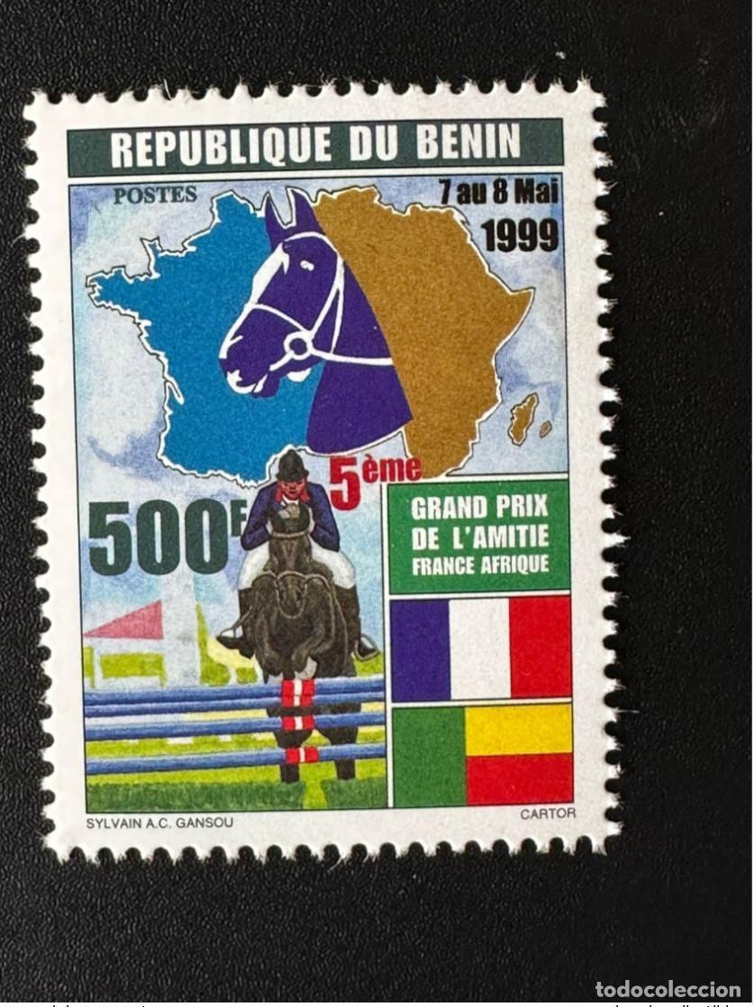 Sellos: Benin 1999 Mi. 1227 500 F Fauna Caballo Equitaci&oacute;n Grand Prix de l'Amiti&eacute;