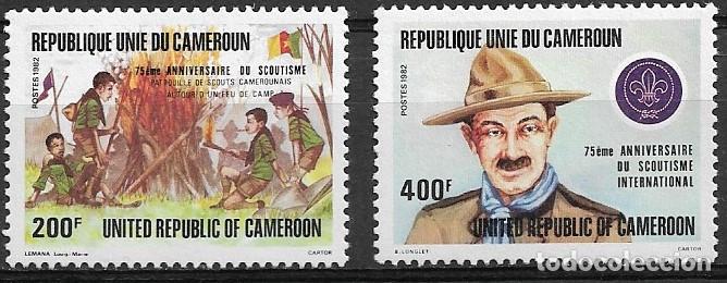 Sellos: CAMER&Uacute;N 1982, Ivert 700/01 - 75&ordm; ANIVERSARIO MOVIMIENTO SCOUTS. MNH.