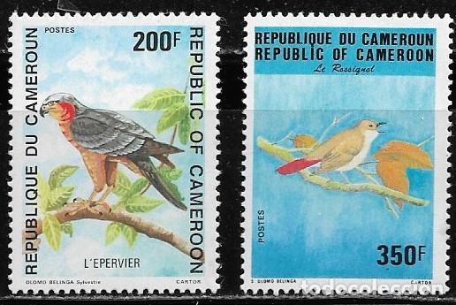 Sellos: CAMER&Uacute;N 1992, Ivert 863/64 - FAUNA, P&Aacute;JAROS. MNH.