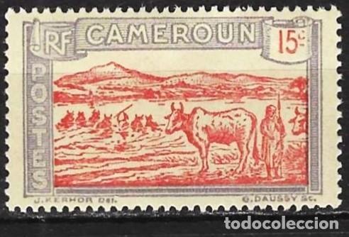 Sellos: Camer&uacute;n 1927 - Mi 97 - YT 134 - Cr&iacute;a de ganado vacuno - MH*