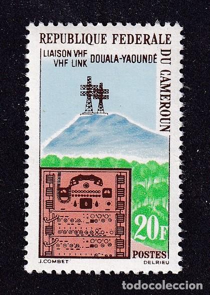 Sellos: CAMEROUN n&deg; 368 ** liaison VHF Douala - Yaound&eacute;