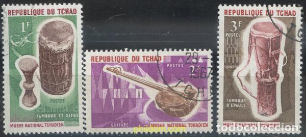 Sellos: 659830 USED CHAD 1965 INSTRUMENTOS DE MUSICA