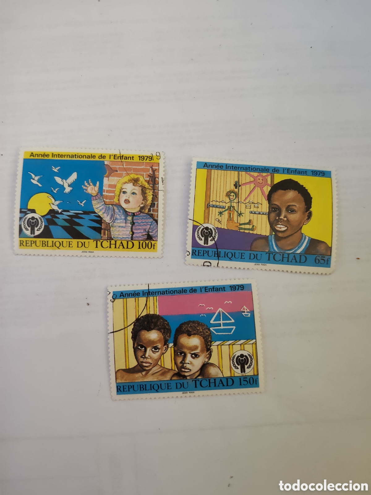 Sellos: 3 sellos de Republica del Chad a&ntilde;o internacional del ni&ntilde;o 1979