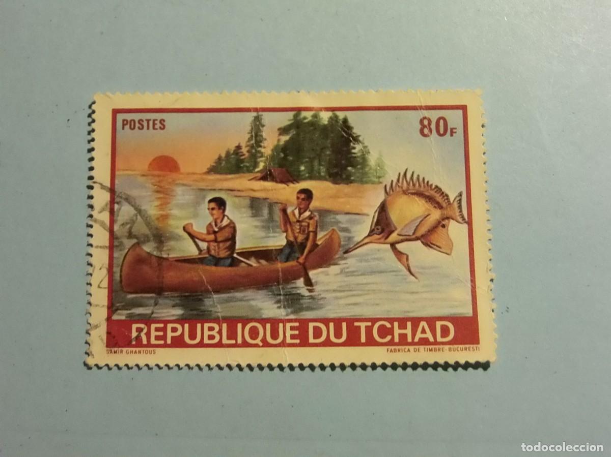 Sellos: REP. DEL CHAD 1972 - BOYS SCOUTS - CANOA DE ABEDUL Y PEZ ESPADA.