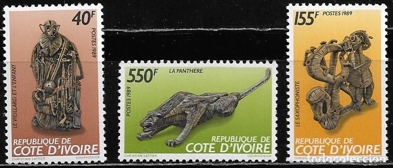 Sellos: COSTA DE MARFIL 1989, SERIE Ivert 825/27 - ESCULTURAS. MNH.
