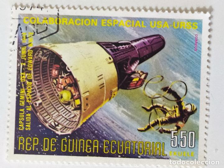 SELLO DE GUINEA ECUATORIAL 5,50 E - 1975 - COLABORACION USA-URSS - USADOS SIN SEÑAL DE FIJASELLOS (Sellos - Extranjero - África - Guinea Ecuatorial)