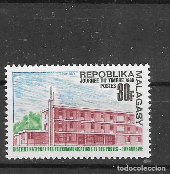 Sellos: MADAGASCAR N&ordm; 462 (**) - Foto 1