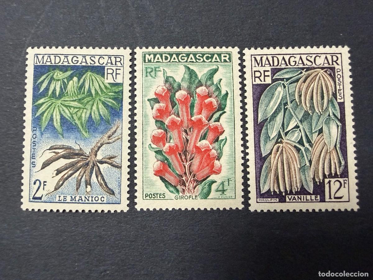 Sellos: MADAGASCAR, 1957. YVERT 332/34. PLANTAS. SERIE COMPLETA. NUEVOS. CON FIJASELLOS