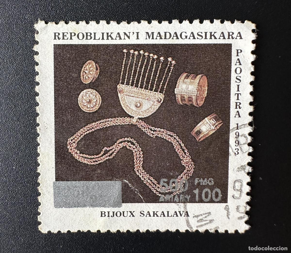 Sellos: Madagascar Madagaskar 1998/1999 Sobreimpresi&oacute;n de joyas Sakalava cancelada