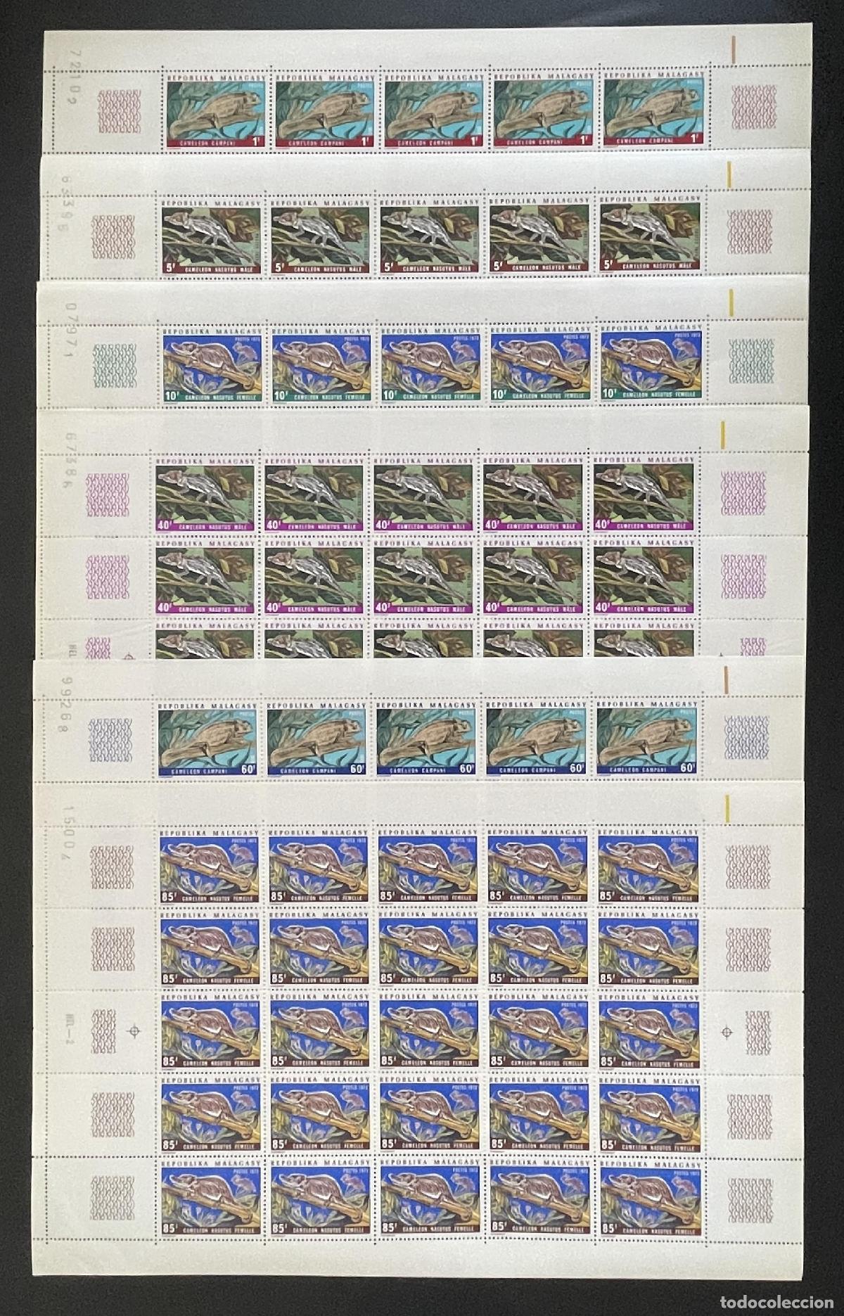 Timbres: Madagascar 1973 YT 523-528 bloque camaleones reptiles fauna