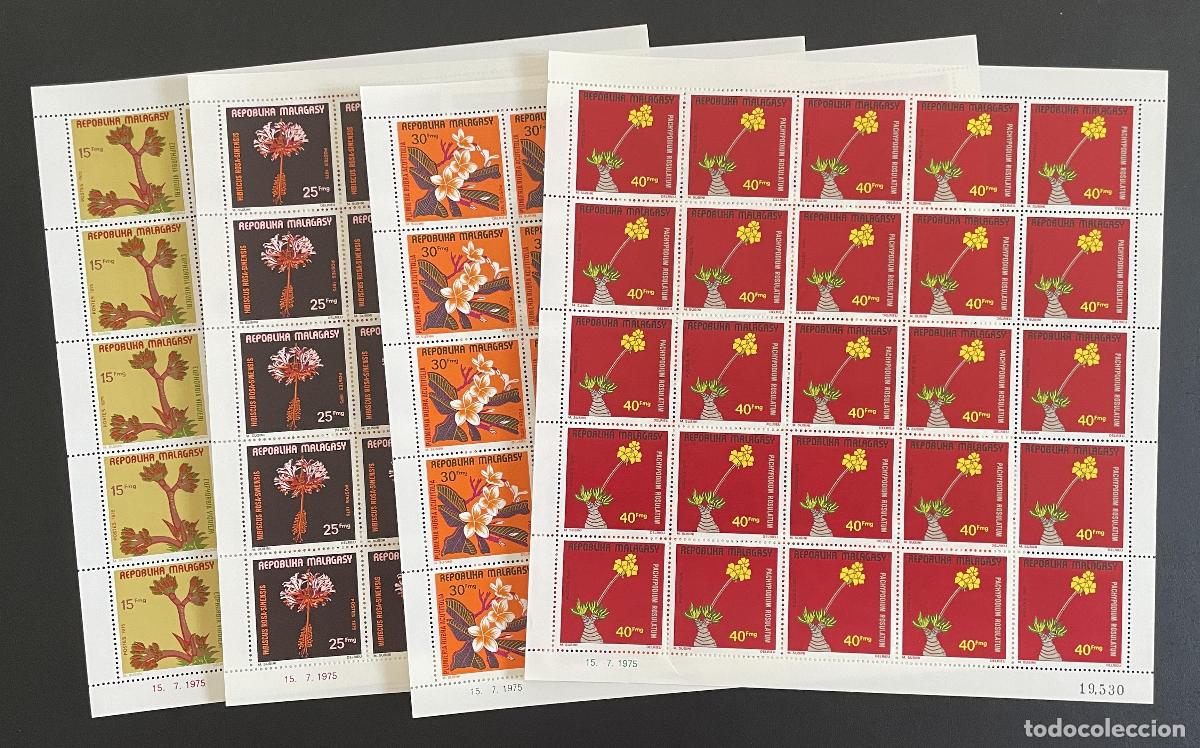 Sellos: Madagascar 1975 YT 562-565 bloque flores Hibiscus Pachypodium Plumeria