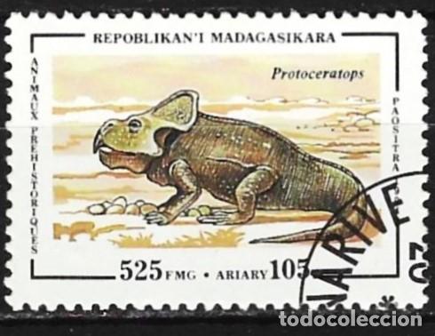 Sellos: Madagascar 1994 - Mi 1678 - YT 1341 - Dinosaurio