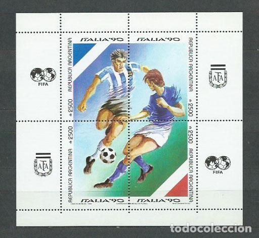 Timbres: Argentina - Hojas 1990 Yvert 42 ** Mnh Deportes. F&uacute;tbol