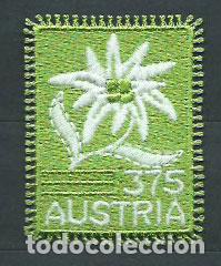 Timbres: Austria - Correo 2005 Yvert 2372 ** Mnh Flora