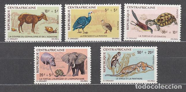 Francobolli: Centroafrica - Correo Yvert 134/8 ** Mnh Fauna aves