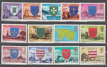 Selos: Jersey - Correo 1976 Yvert 125/37 ** Mnh Escudos