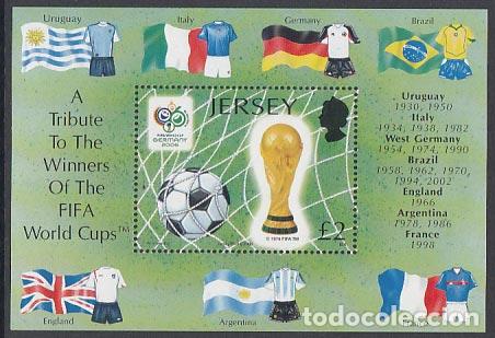 Briefmarken: Jersey - Hojas Yvert 70 ** Mnh Deportes f&uacute;tbol