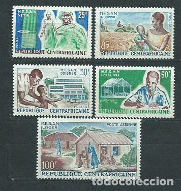 Briefmarken: Centroafrica - Correo Yvert 51/4+A.33 ** Mnh