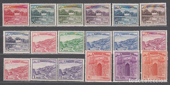 Selos: Pakistan - Correo Yvert 130/41B ** Mnh