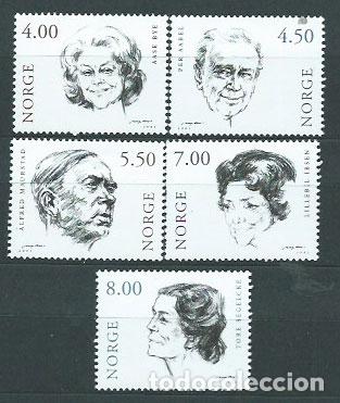 Selos: Noruega - Correo 2001 Yvert 1321/5 ** Mnh Personajes