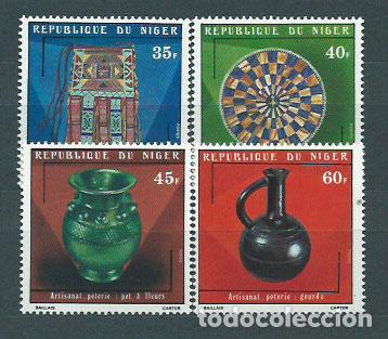 Briefmarken: Niger - Correo 1975 Yvert 323/6 ** Mnh Artesan&iacute;a