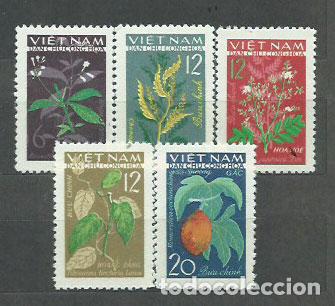 Selos: Vietnam del Norte - Correo Yvert 349/53 * Mh Flores