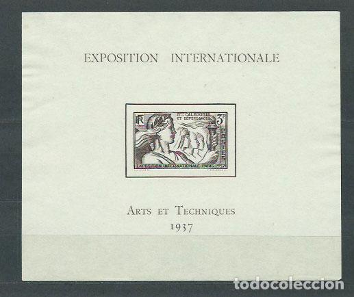 Timbres: Nueva Caledonia - Hojas Yvert 1 (*) Mng