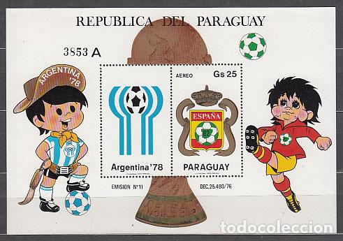 Sellos: Paraguay - Hojas n&ordm; Michel 347 ** Mh Deportes. F&uacute;tbol