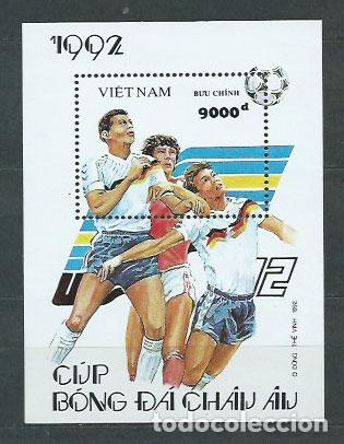 Selos: Vietnam Rep. Socialista - Hojas 1992 Yvert 74 ** Mnh Deportes f&uacute;tbol