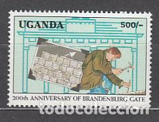 Selos: Uganda - Correo Yvert 837 ** Mnh