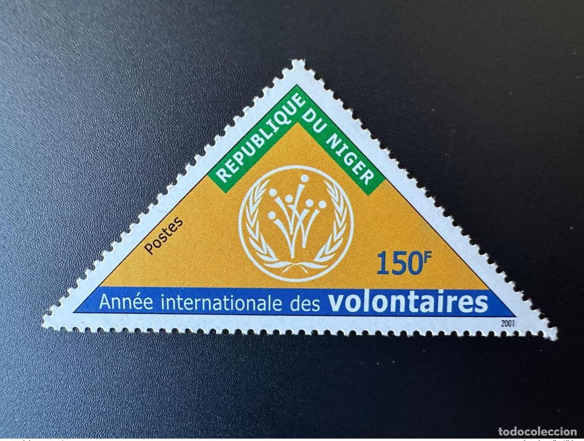 Briefmarken: N&iacute;ger 2001 Mi. 1972 A&ntilde;o Internacional de los Voluntarios MNH** 1 val.