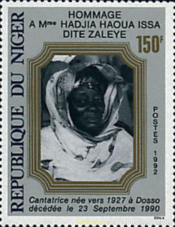 Sellos: 37582 MNH NIGER 1992 HOMENAJE A HADJIA HAOUA ISSA