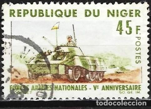 Sellos: Niger 1966 - Mi 134 - YT 183 - Carro de combate