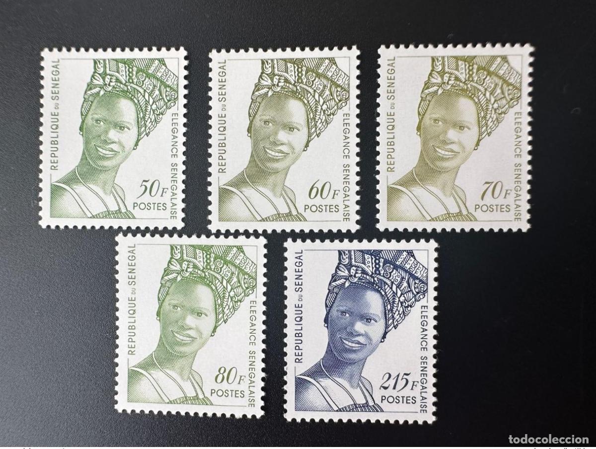 Sellos: Senegal 1996 Mi. 1427 - 1433 Elegance Senegalaise Freimarken Serie actual rara