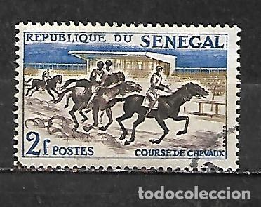 Sellos: 1961: Deportes - Carrera de caballos (usado)