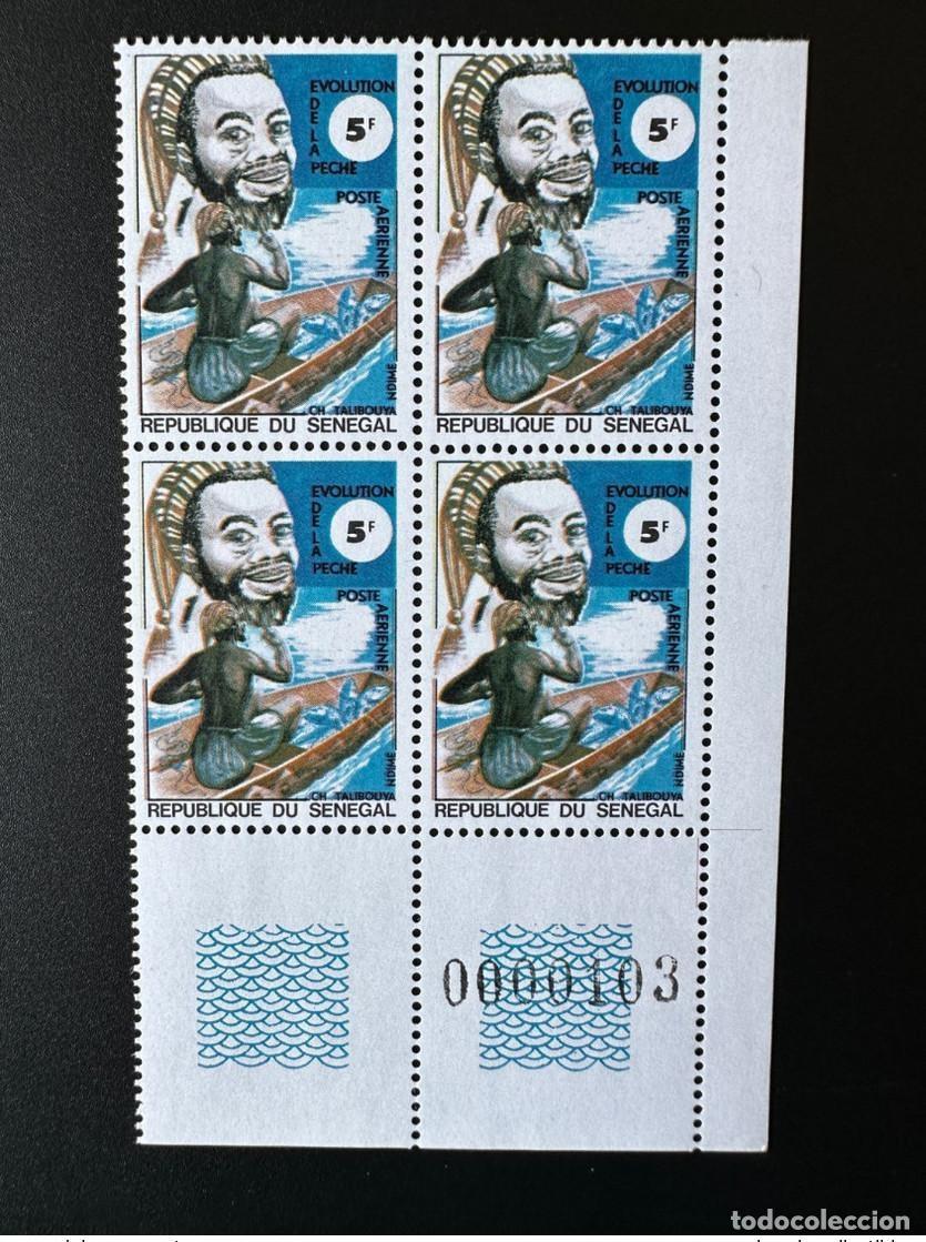 Sellos: Senegal 1977 Mi. B629 5F Bloque de 4 correo a&eacute;reo Evolution fishing numerado bdf