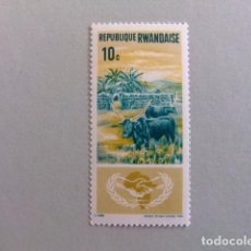 Sellos: RWANDA REPUBLIQUE RWANDAISE 1965 ONU ZEBUS Y CIUDAD YVERT Nº 118 NUEVO. Lote 80223653