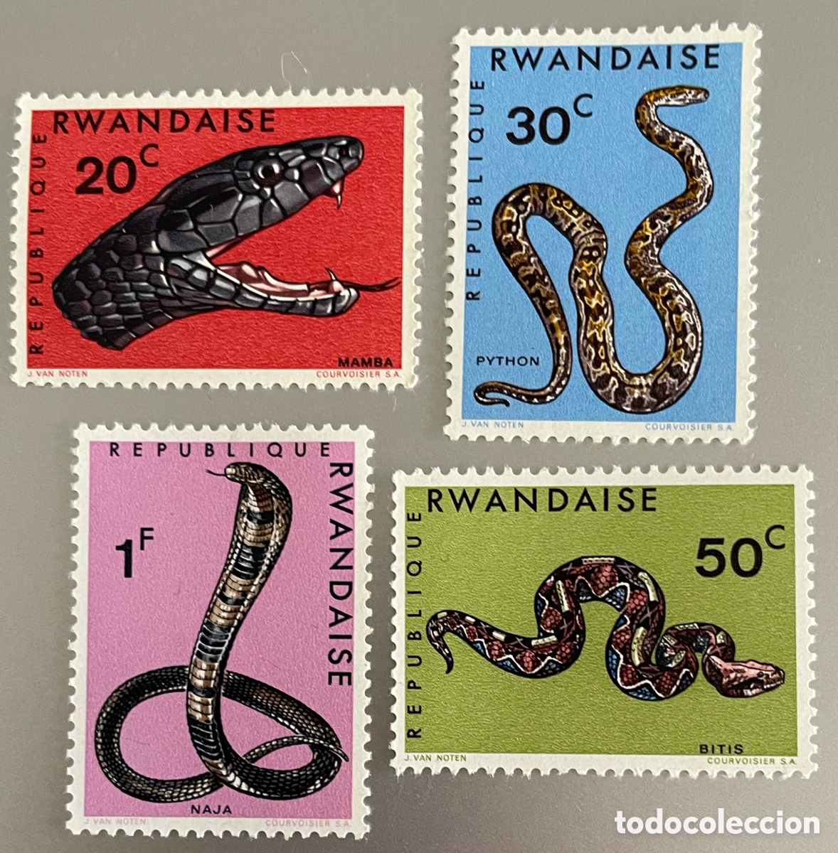 Sellos: Ruanda. Rwanda. Serpientes. 1967 - Foto 1