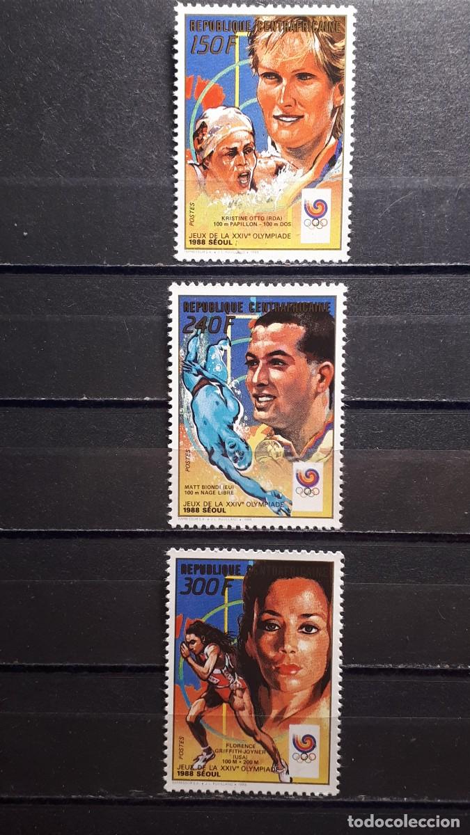 Timbres: CENTROAFRICA. A&Ntilde;O 1989. **. YVERT 803/5