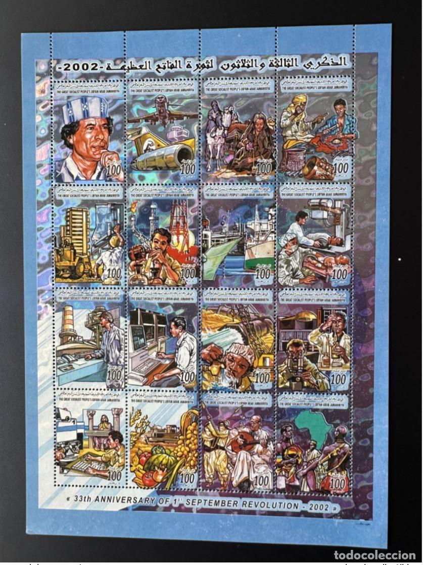 Sellos: Libia 2002 Mi. 2824 II - 2839II 33 a&ntilde;os 1 de septiembre Holograma la revoluci&oacute;n: Gadafi