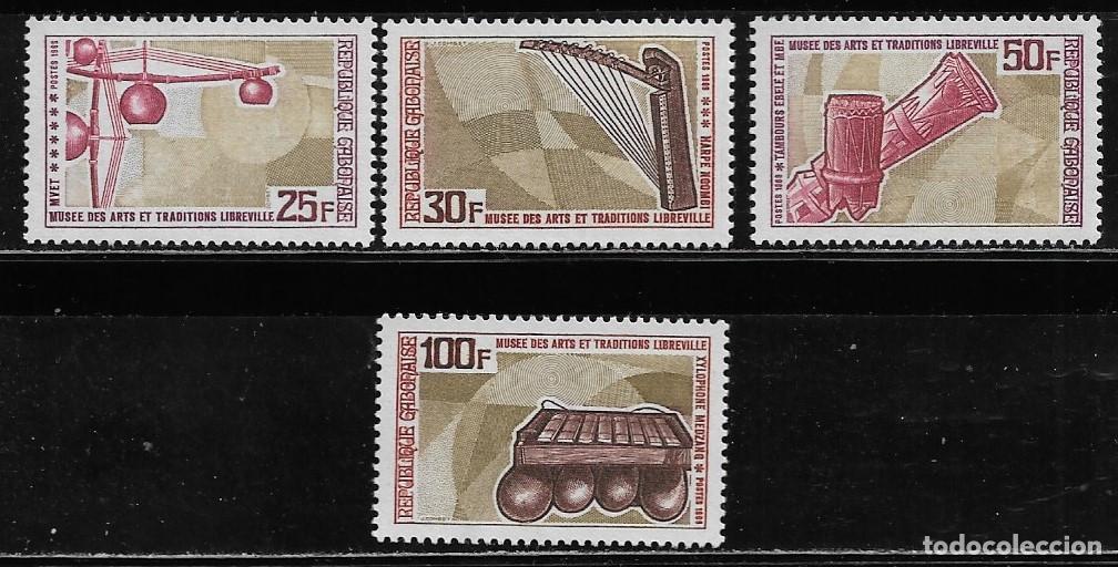 Sellos: GABON 1969, Ivert 239/42 - INSTRUMENTOS MUSICALES. MNH.