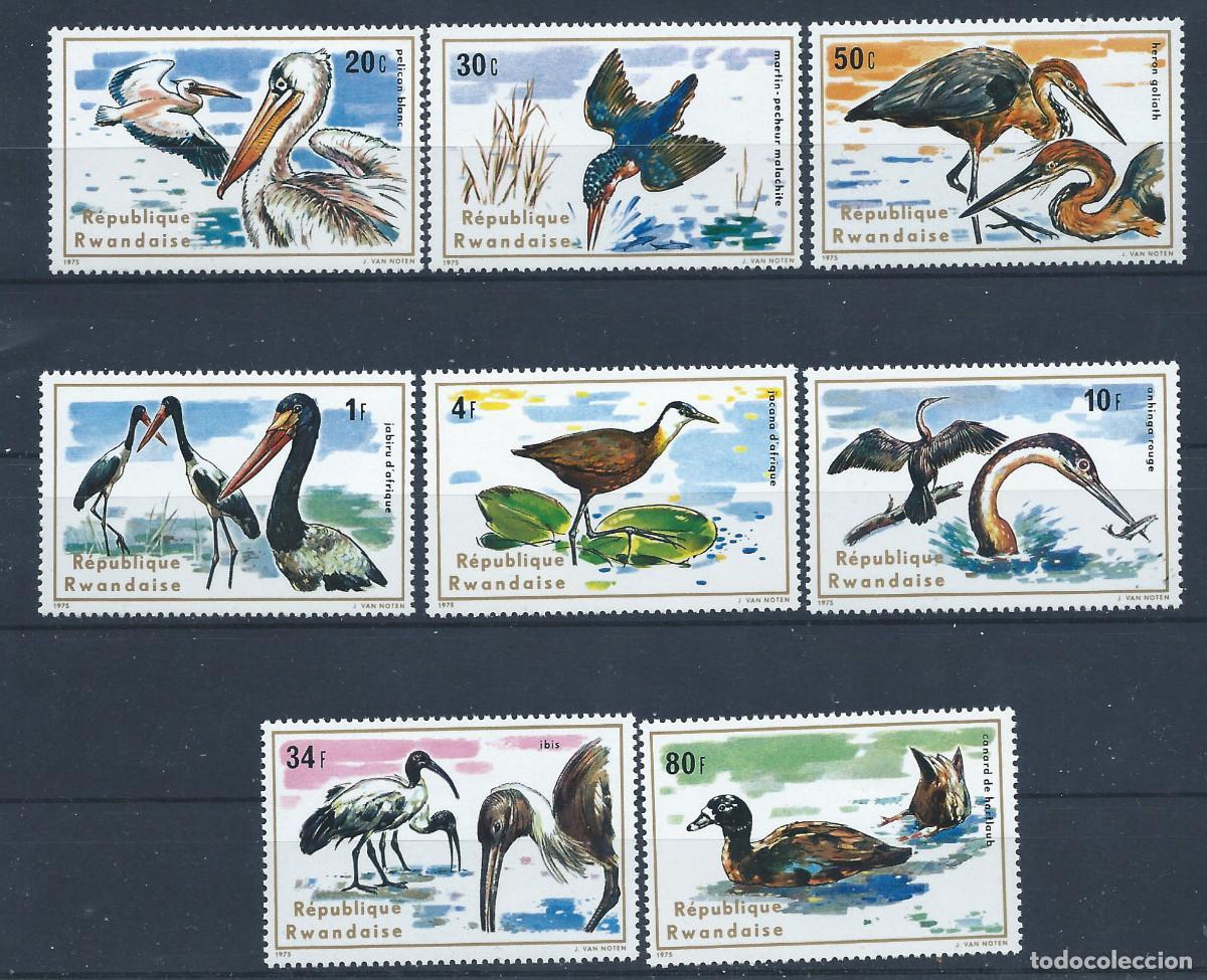 Sellos: Rwanda N&deg;635/42** (MNH) 1975 - Faune &rdquo;Oiseaux&rdquo;