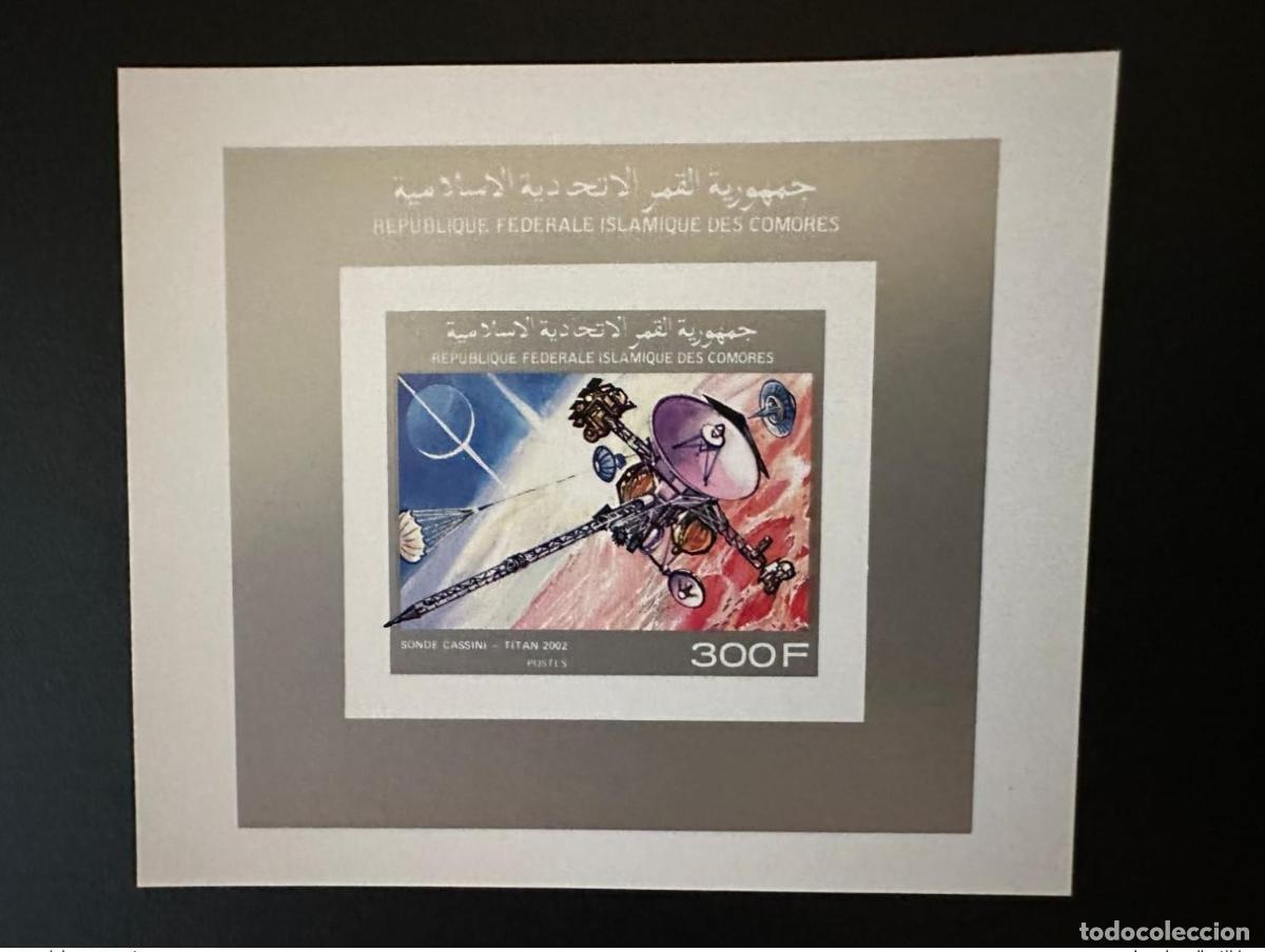 Sellos: Comoras 1990 Mi. 945 ND IMPERF Bloc Luxe Probe Cassini Titan 2002 Space Espace